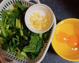 ご飯もりもり♡小松菜と人参&卵炒め作り方1写真