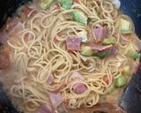 アボカドとフレッシュトマトのクリチパスタ作り方7写真