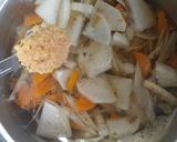 手軽な根菜と豆（おから）のほっこり味噌汁作り方8写真