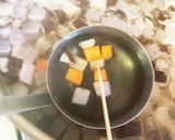 ベーコンとコロコロ野菜の甘酒味噌汁作り方7写真
