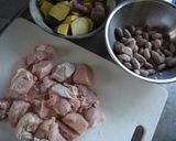 鶏肉とさつま芋と落花生の甘辛炒め作り方2写真