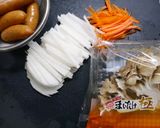 簡単！シャウエッセンと舞茸のお味噌汁作り方1写真
