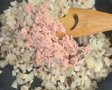 しめじとツナと玉ねぎのオムレツ作り方5写真