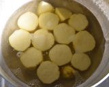 お鍋1つで♪ゆでからいもねったぼ作り方1写真
