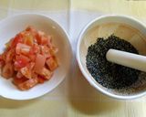 トマトの黒ごま和え作り方1写真