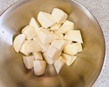 里芋豚バラ味噌汁with コチジャン作り方1写真