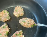 アレンジ自由ベビー〜子どもハンバーグ♩作り方2写真