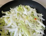 ピリ辛白菜パスタ【ここから栄養士】作り方2写真