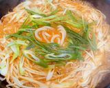 もやしとねぎのサッサッとキムチうどん作り方3写真