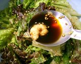 小鉢～アスパラとレタスの生姜醤油和え作り方3写真