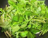 根みつばのごま油炒め作り方1写真