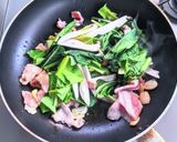 豚バラ肉と小松菜の和風ペペロンチーノ作り方5写真