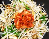 簡単！手抜き！キムチ野菜炒めオムレツ作り方4写真