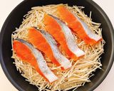 鮭とキノコと玉ねぎのフライパン蒸し作り方3写真
