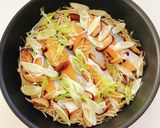 鮭とキノコと玉ねぎのフライパン蒸し作り方5写真