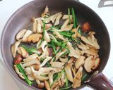 プロの技で！きのことエビの香港炒ビーフン作り方3写真
