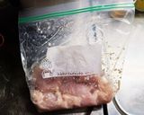 塩麹でしっとり☆むね肉レモンオリーブ蒸し作り方2写真