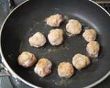 薄切肉が角切肉に大変身！！やわらか酢豚　作り方6写真