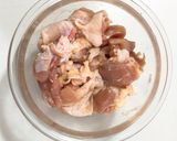 簡単!フライパンde鶏肉の塩麹ホイル焼き作り方1写真
