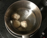 アサリとエビ団子（つみれ）の簡単味噌汁作り方2写真