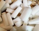 鶏手羽中と大根*里芋の煮物作り方11写真