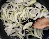 簡単✨サバ缶ときのこのトマトソースパスタ作り方5写真