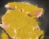 今夜の夕飯🧡鶏胸肉のカレーオレンジソテー作り方2写真