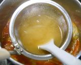 簡単！キャベトマ味噌汁　カレー風味作り方3写真