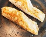 茶色いおかず☆鮭のにんにくバター醤油焼き作り方5写真