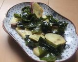 里芋とわかめのごま油炒め作り方5写真