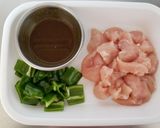 ささみとピーマンのカレー醤油炒め作り方1写真