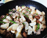 長芋と挽き肉のバター炒め作り方8写真