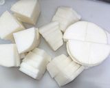 大根豚こま玉ねぎ業スーの里芋で温か豚汁作り方1写真
