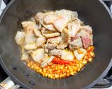 豚バラ肉と冷凍レンコンのピリ辛中華炒め作り方4写真