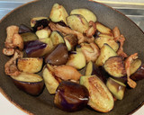 【簡単】とり皮とナスの生姜焼き作り方6写真