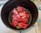 ミスジのスジ肉でスジ煮込み(Staub)作り方1写真