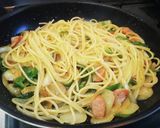 カレーナポリタン　ポーチドエッグを添えて作り方7写真