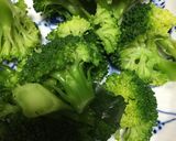 えびとブロッコリーのオイスターソース炒め作り方1写真