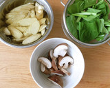 梅干しだけで簡単！鶏ごぼうの梅炒める作り方1写真