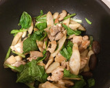 梅干しだけで簡単！鶏ごぼうの梅炒める作り方4写真
