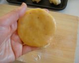 チョコチップinいちごメロンパン☆作り方9写真