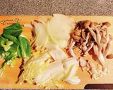 余り野菜と鶏もも肉のオイスターソース丼作り方1写真