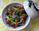 肉ニラ炒め丼♪作り方3写真