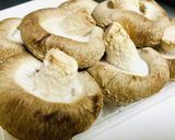 生椎茸の肉詰め・麺つゆあんかけ作り方1写真