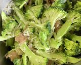 材料4つ！舞茸とブロッコリーのガレット作り方3写真