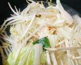 野菜パックで●具だくさん味噌汁作り方1写真