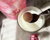 ホットミルクにチョコがけドライ苺☆*｡作り方17写真