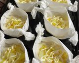 米粉で お惣菜パン風 ポテトコーンマヨ作り方8写真