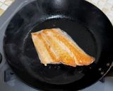 黄金比で旨いっ！鮭のマヨ粒マスタード焼き作り方4写真