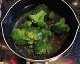 ブロッコリーと卵の簡単サラダ！作り方1写真